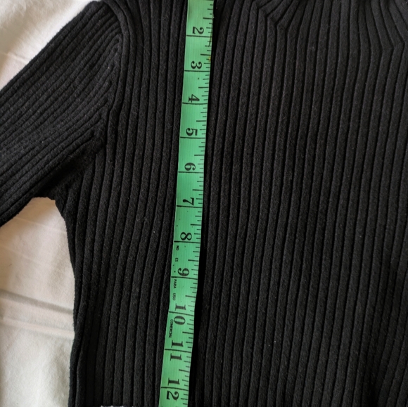 Ribbed mockneck longsleeve croptop - Picture 4 of 5